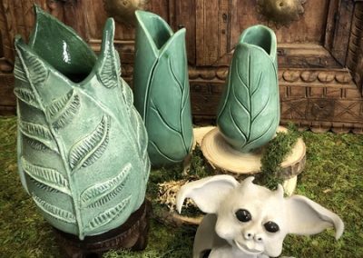 vases-soliflores-en-ceramique-en-forme-de-feuille