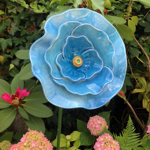 fleur-en-ceramique-a-planter-bleue-pavot-de-lhimalaya