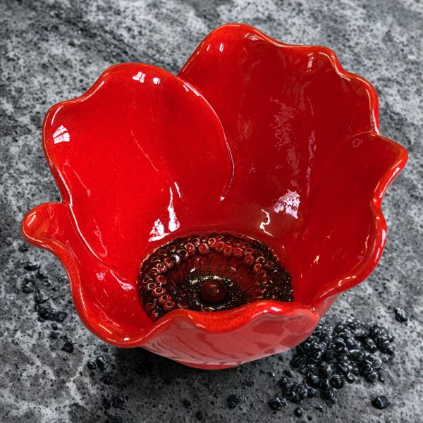 Coupelle-vide-poche-en-forme-de-coquelicot-en-ceramique